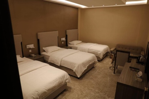 OYO 483 Al Shaiki Hotel image 16